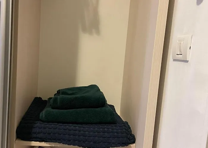 Fancy Arena Nationala Apartman *