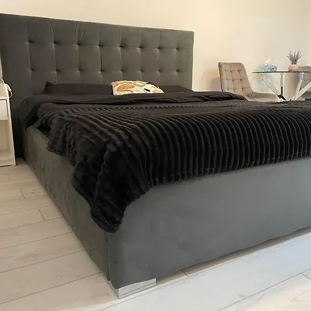 Fancy Arena Nationala Apartment