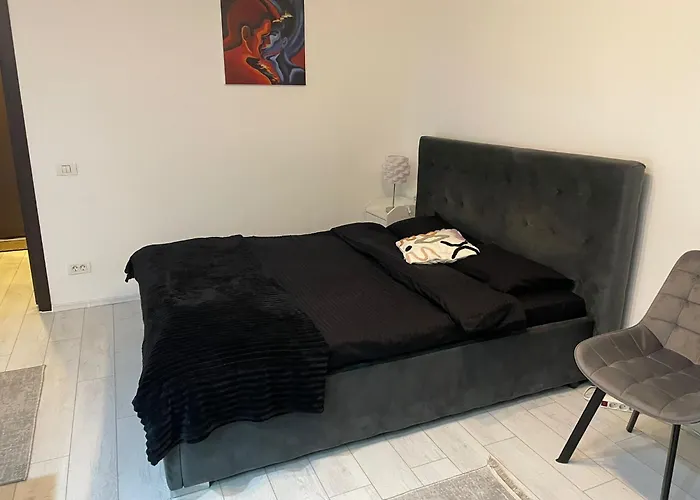 Fancy Arena Nationala * Bucarest